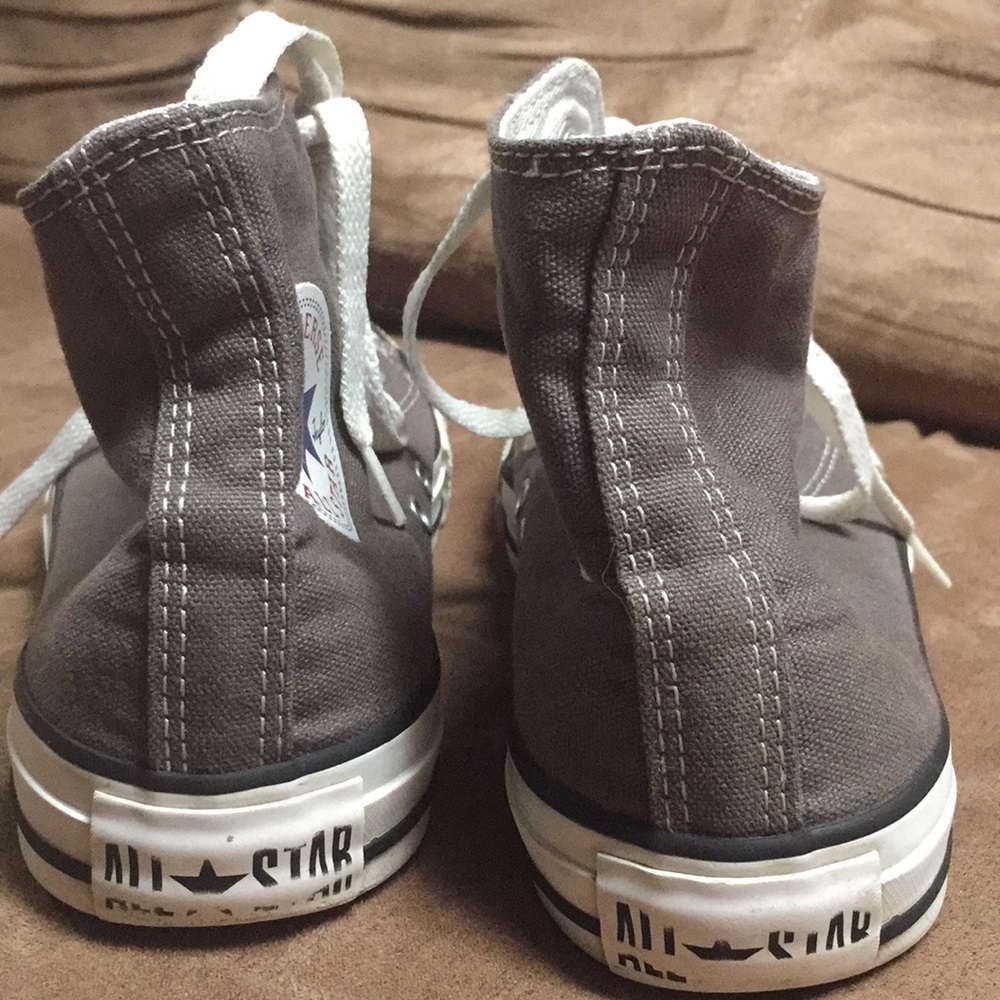 Grey Converse - Picture 3 of 5